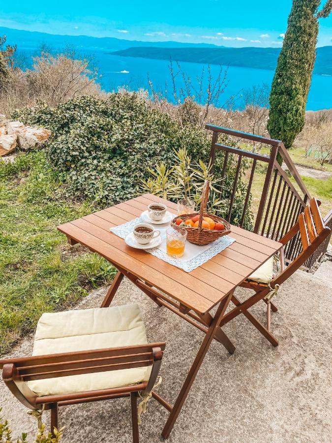 Holiday Home Istra Plomin Eksteriør billede